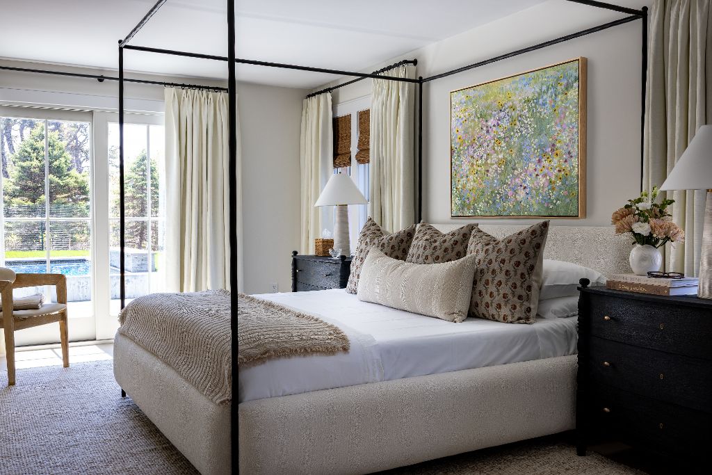 15 Deer Run — Primary bedroom